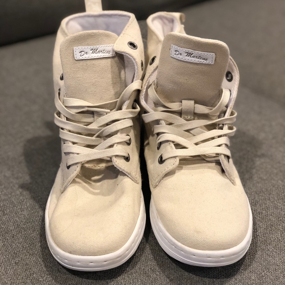 Dr. Martens Doc Marten High Top Beige Sneaker boot